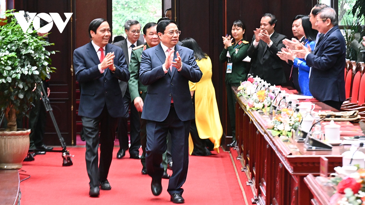 thu tuong nguoi cao tuoi lam kinh te gioi la guong sang, lay dong long nguoi hinh anh 1