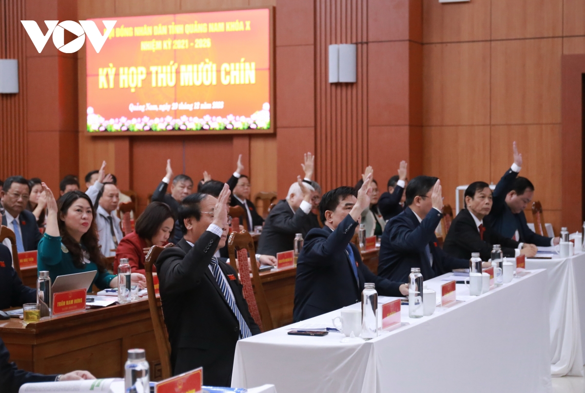 Bãi nhiệm chức danh Phó Chủ tịch UBND tỉnh Quảng Nam đối với ông Trần Văn Tân