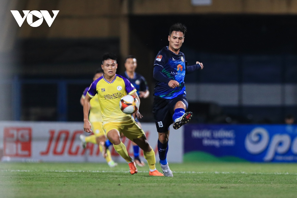 ket qua v-league ha noi fc thua dau binh Dinh vi sai lam tai hai hinh anh 15