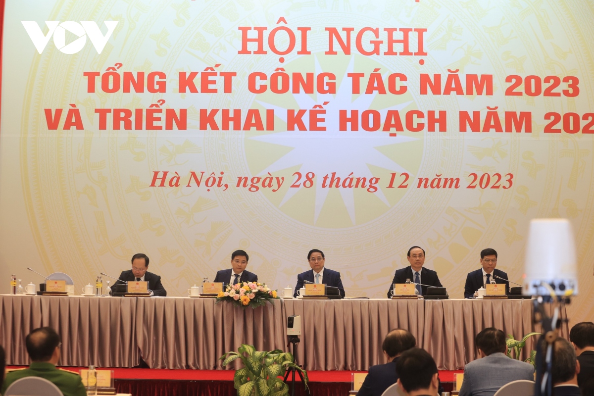 bo gtvt nam 2024 trinh du an duong sat cao toc bac-nam, khoi cong 19 du an khac hinh anh 1