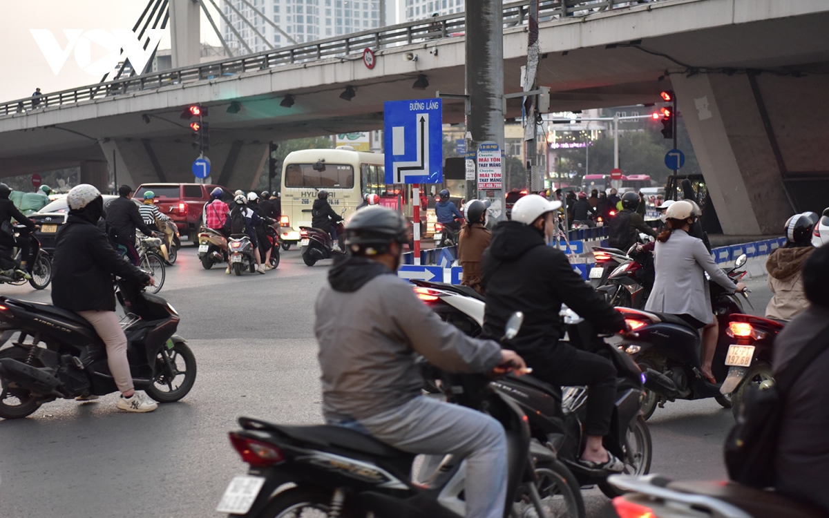 bo tri lai nut giao nga tu so, nguoi dan van lung tung di nham duong hinh anh 5