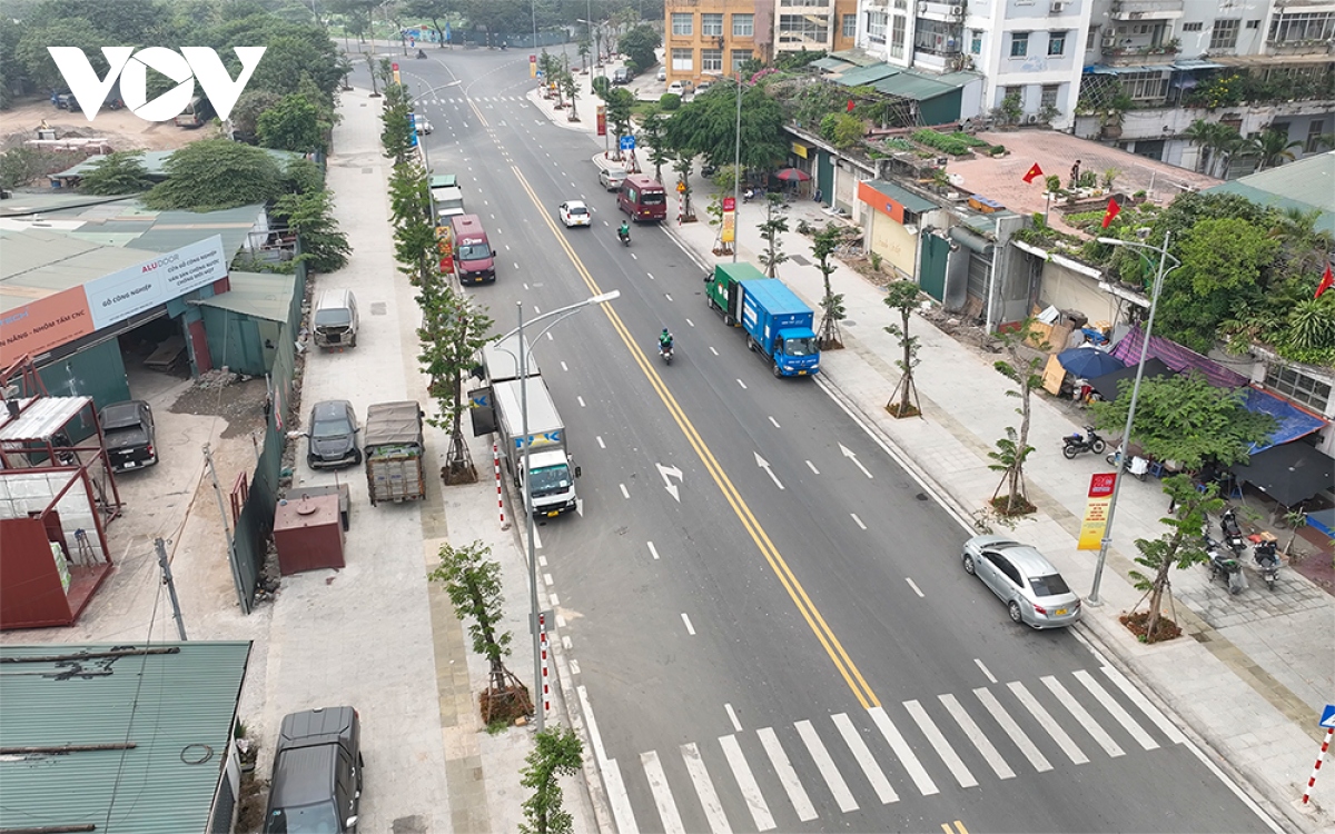 Cận cảnh con đường 500 tỷ vừa đi vào hoạt động ở cửa ngõ Thủ đô