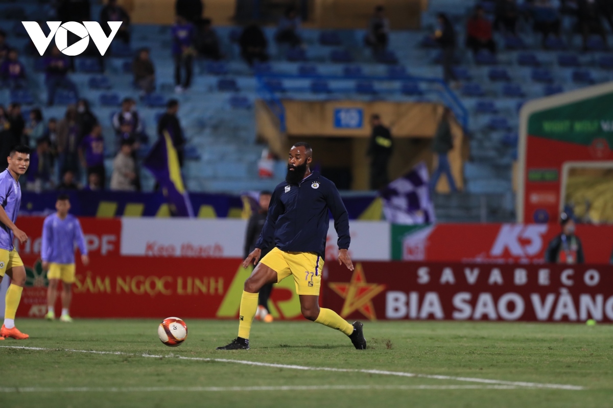 ket qua v-league ha noi fc thua dau binh Dinh vi sai lam tai hai hinh anh 10