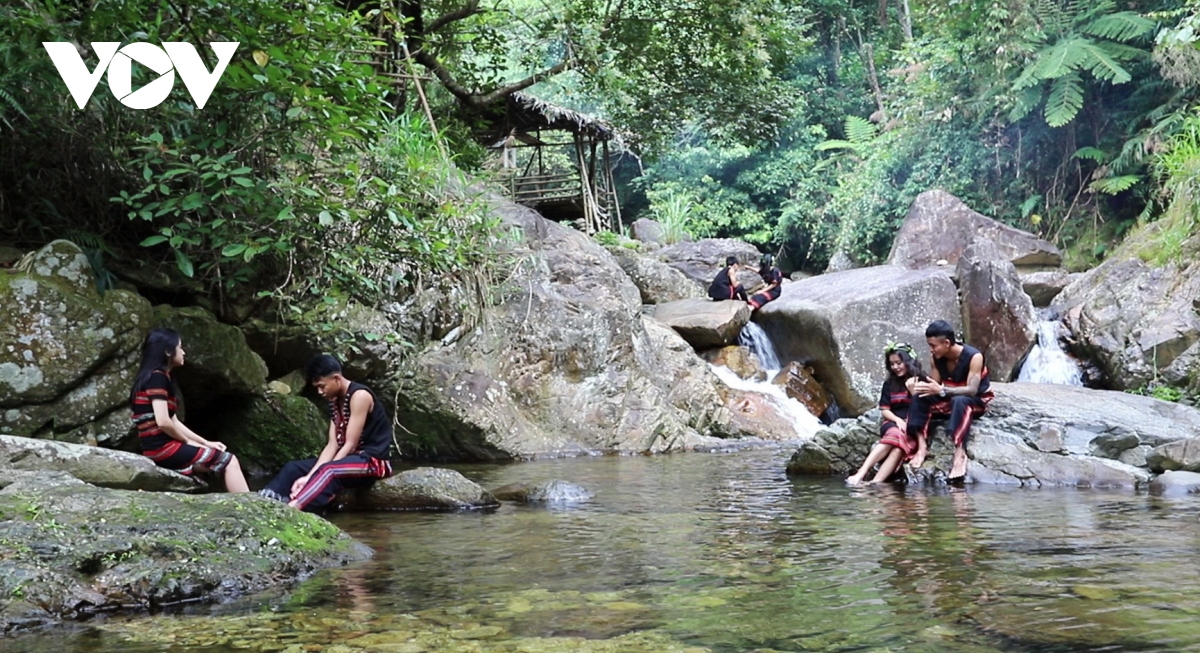 nguoi dan toc thieu so o a luoi, tinh thua thien - hue giam tinh trang tao hon hinh anh 5