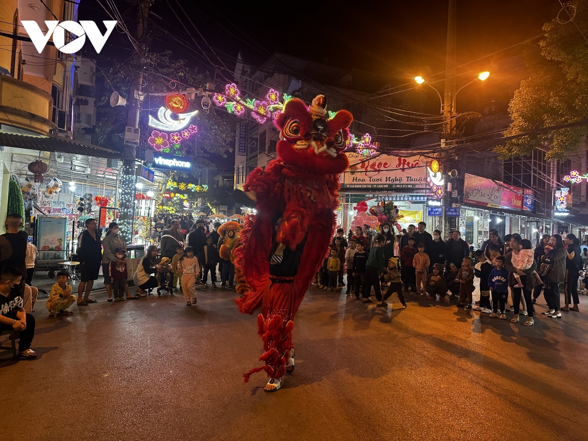 pho di bo ky lua Diem hen van hoa xu lang hinh anh 4