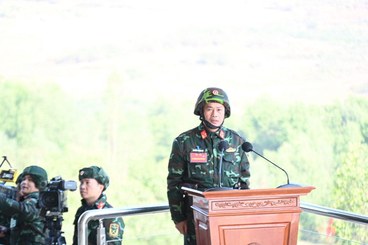 thu tuong pham minh chinh du dien tap chien thuat ban dan that tai quan doan 12 hinh anh 4