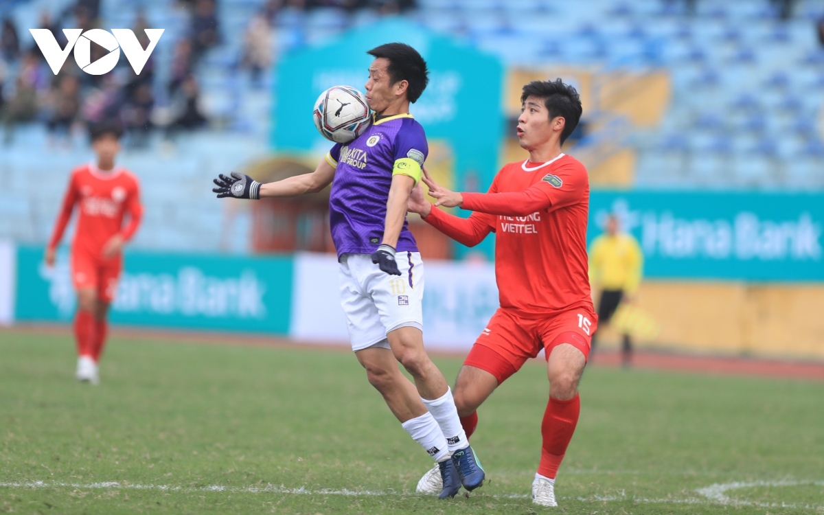 hoang Duc, bui tien dung tai xuat giup the cong viettel danh bai ha noi fc hinh anh 10