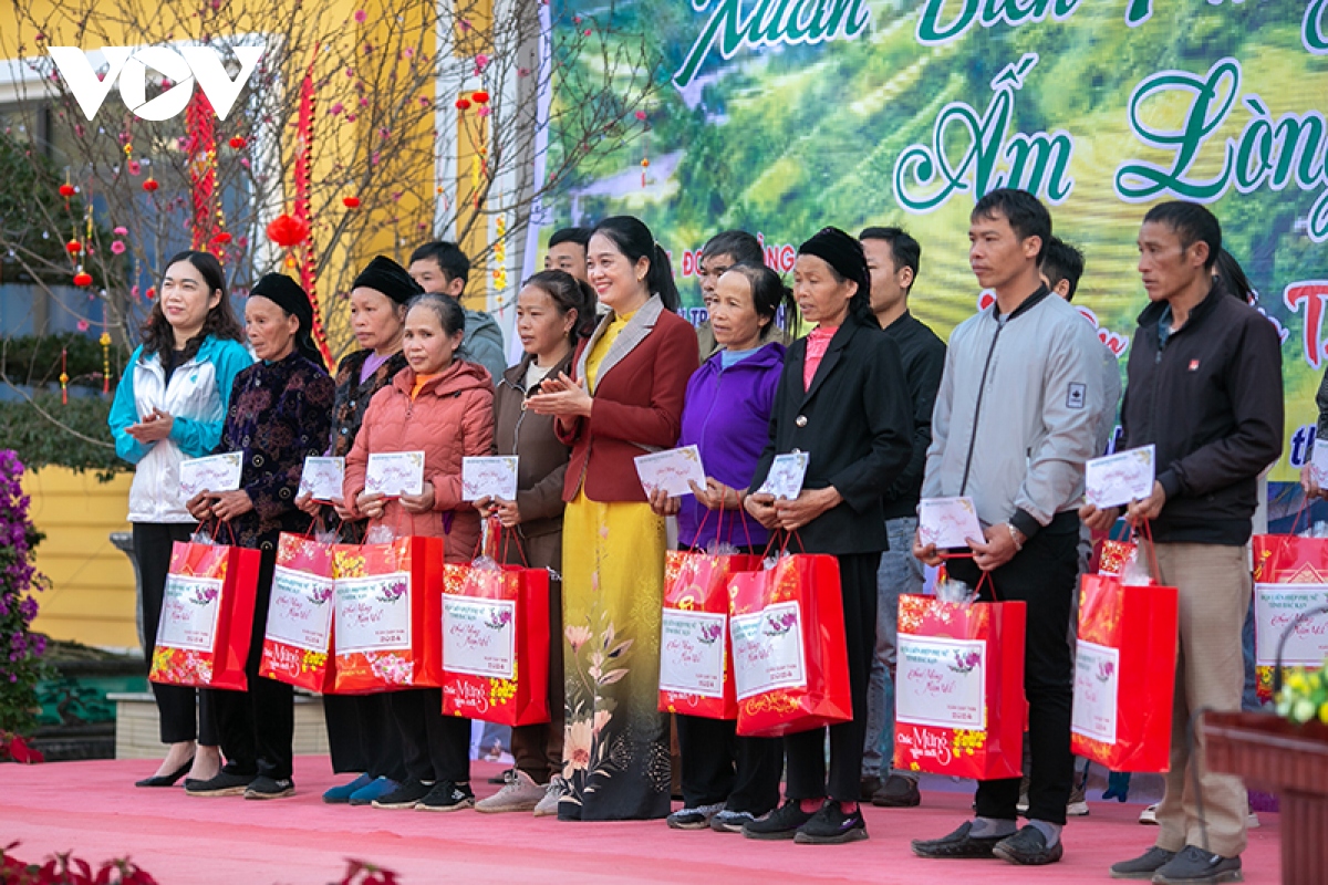 cao bang chung tay de moi nguoi ngheo deu co tet hinh anh 2