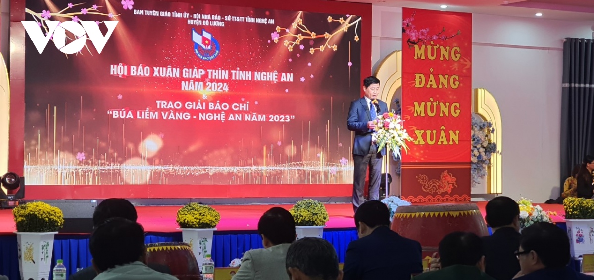 Khai mạc hội báo xuân và trao giải báo chí Búa Liềm vàng 2023