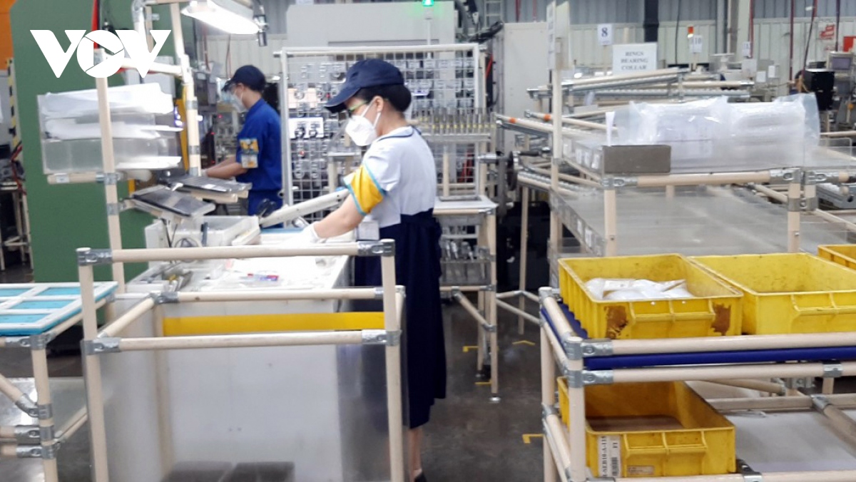 Nhân lực cho ngành bán dẫn cần chiến lược "điều hướng"
