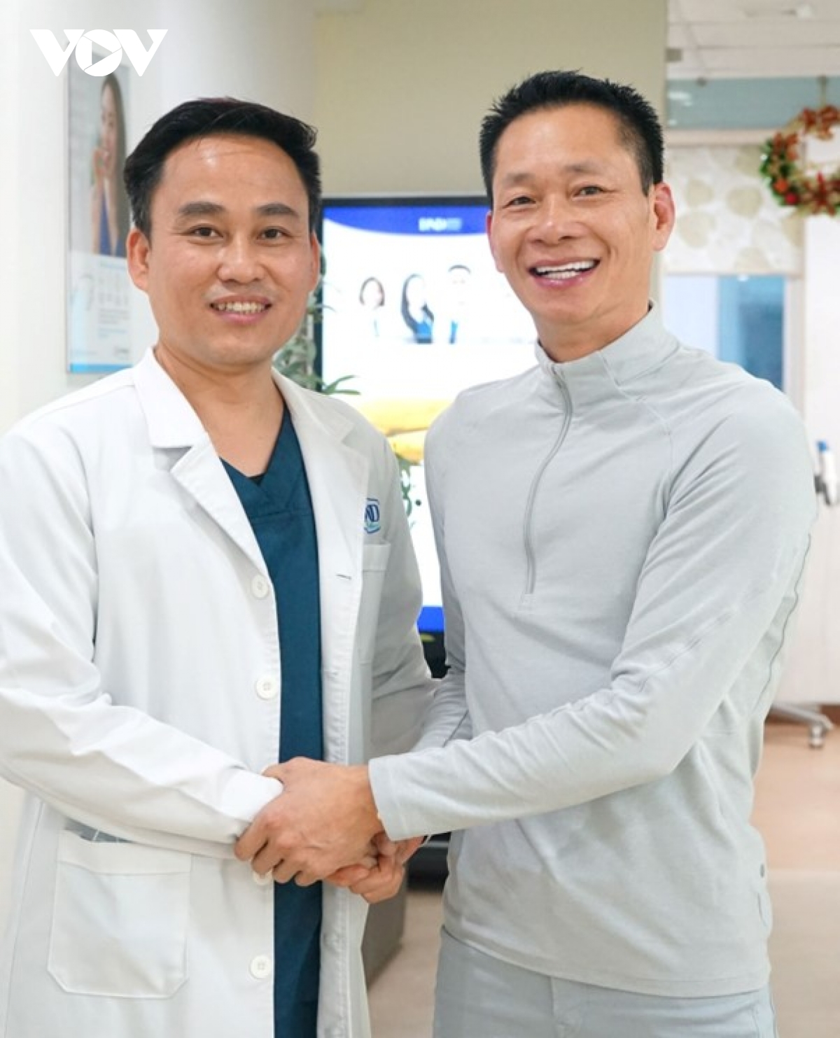 Xu hướng Việt kiều về nước làm răng sứ, không đơn giản chỉ vì giá rẻ