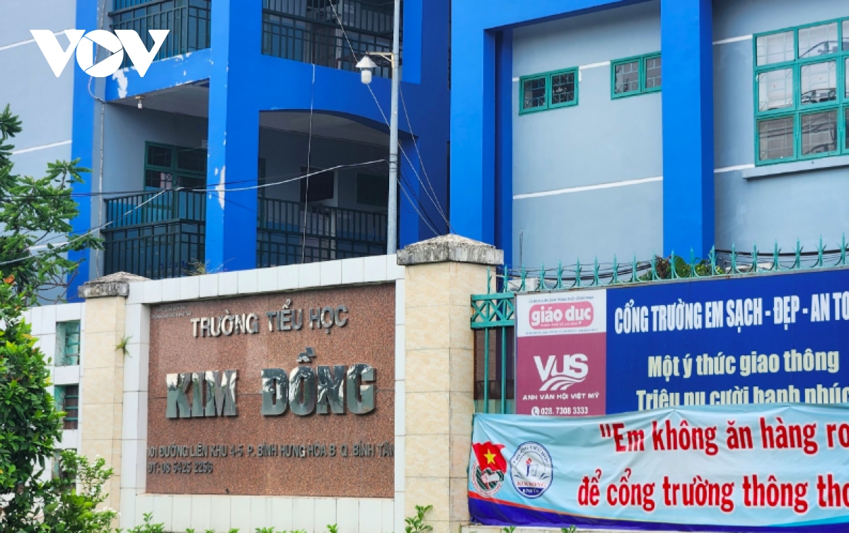Miễn nhiệm chức vụ hiệu trưởng Trường Tiểu học Kim Đồng ở TP.HCM