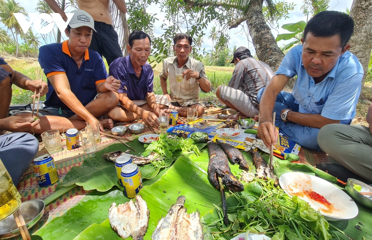 net van hoa tat dia bat ca dong an tet o ca mau hinh anh 13