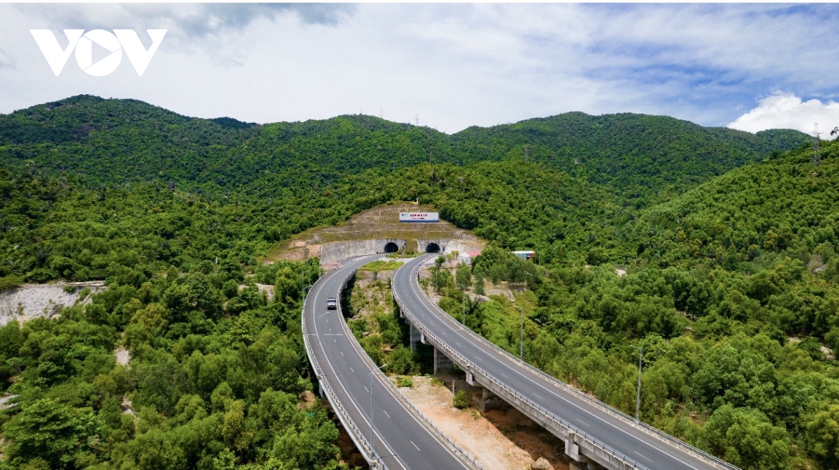 vi sao nha dau tu giao thong ganh no ngan hang hinh anh 4