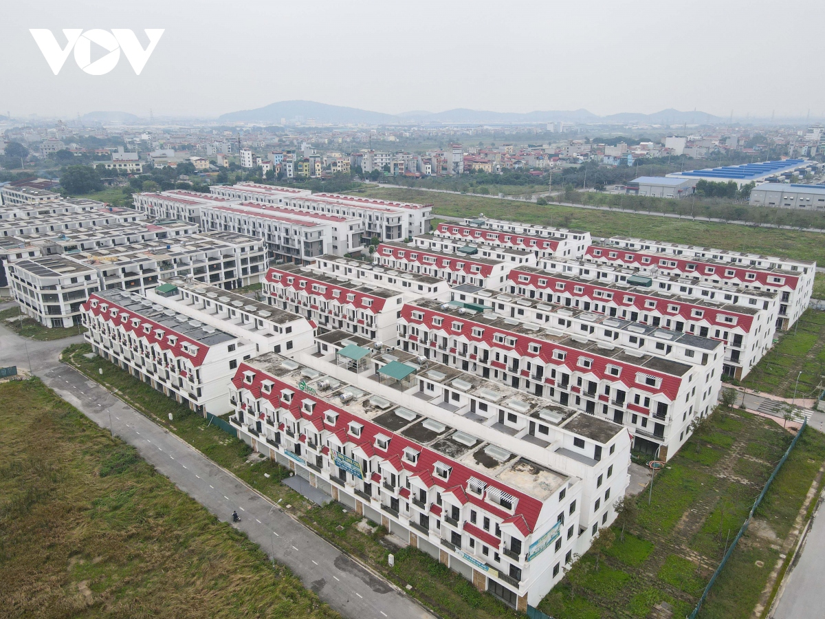 cận cảnh hàng trăm biệt thự bạc tỷ đắp chiếu của công ty cp Đệ tam ở bắc ninh hình ảnh 1 can canh hang tram biet thu bac ty dap chieu cua cong ty cp De tam o bac ninh hinh anh 1