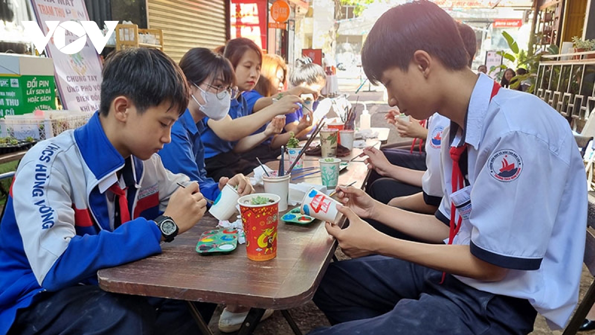 《哆啦盒子玩具乐土》最新一期,选散残破版下浑正在线没有雅不雅旁没有雅不雅