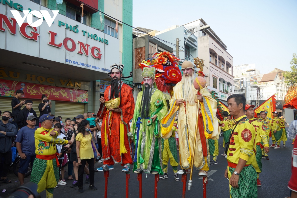 gan 1.500 dien vien tham gia dieu hanh le hoi nguyen tieu tai tp.hcm hinh anh 1