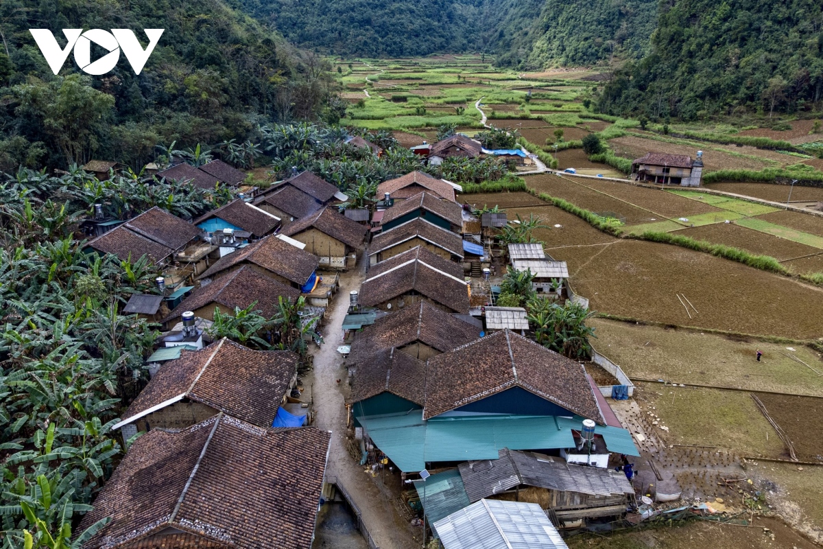 ve cao bang tham lang huong tram tuoi cua nguoi nung an hinh anh 2