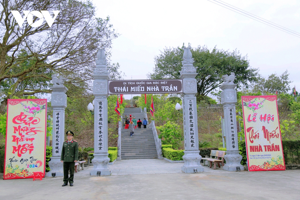 khai hoi thai mieu nha tran o quang ninh hinh anh 1