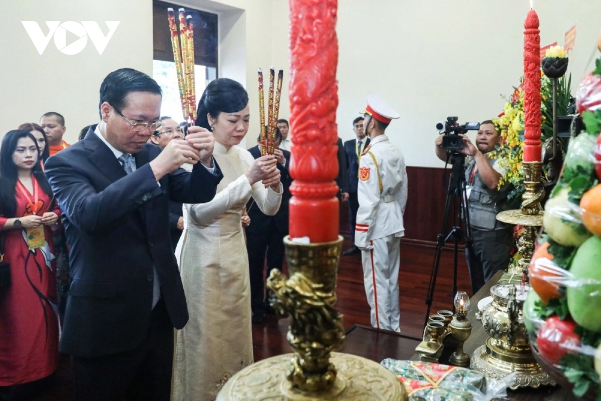 president, vietnamese expatriates commemorate nation s ancestors in hcm city picture 1
