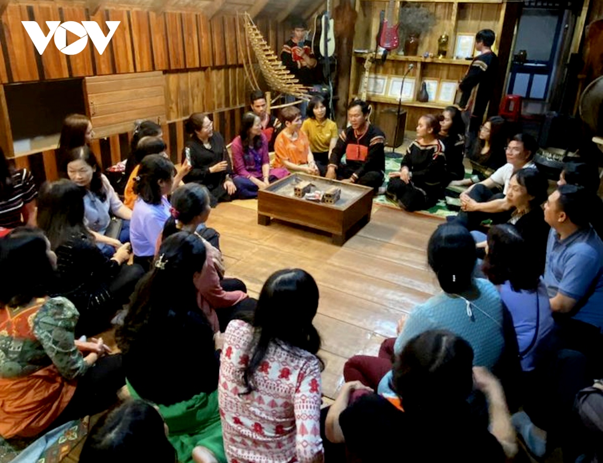 Huyền thoại sử thi Tây Nguyên