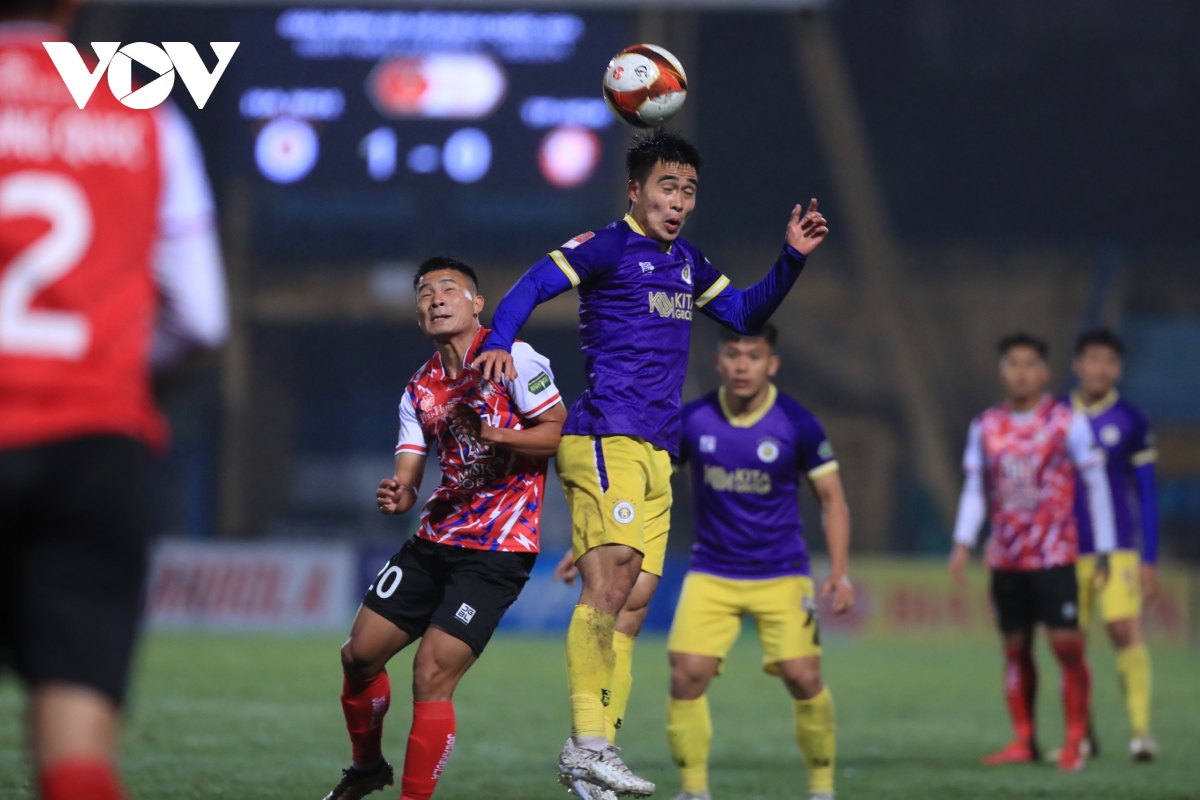 ket qua vong 10 v-league 23 24 ha noi fc thang nhoc, nam Dinh thua binh Dinh hinh anh 29