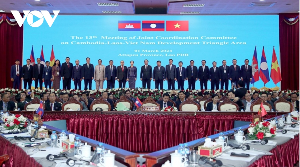 vietnam boosts ties with cambodia, laos in development triangle area picture 1