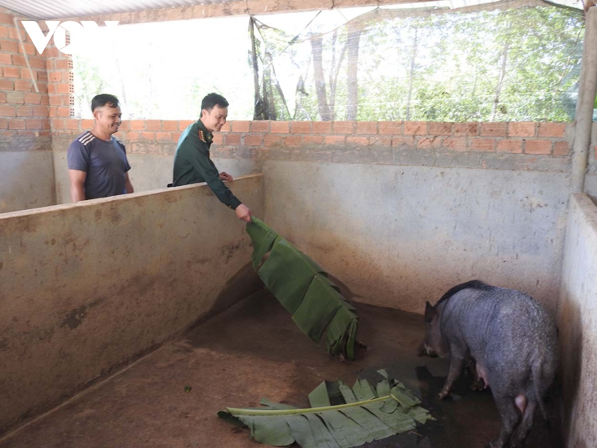 bien gioi kon tum khi nguoi linh bien phong tham gia cap uy hinh anh 2