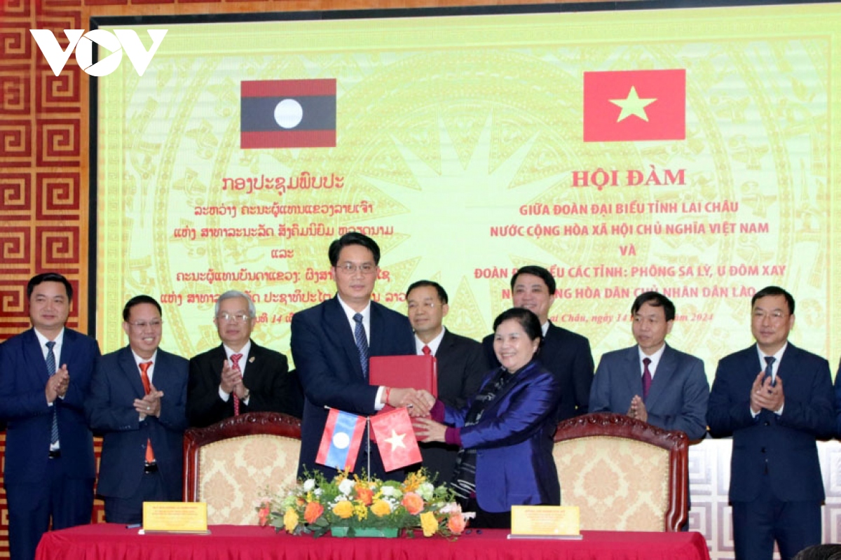 Thắt chặt mối quan hệ giữa các địa phương, vun đắp tình đoàn kết Việt - Lào