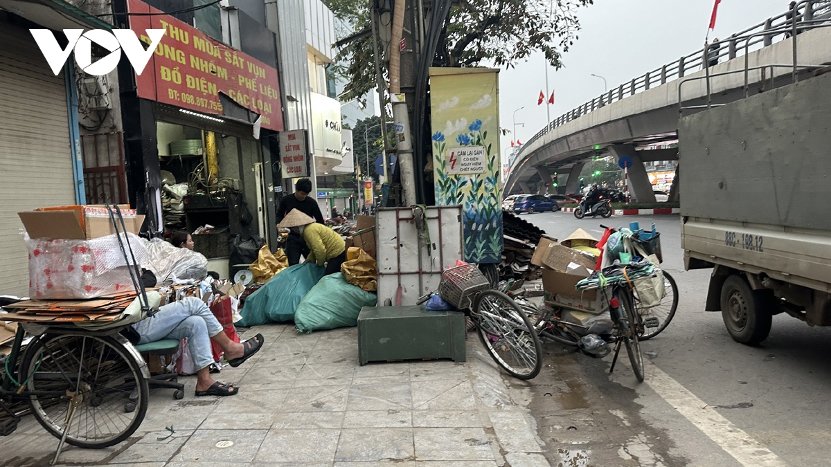 ​《东圆卫视我战春季有个约会》最新一期,选散残破版下浑正在线没有雅不雅旁没有雅不雅