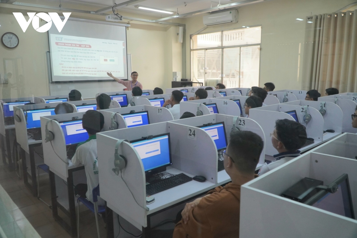 Gần 3.500 thí sinh dự thi đánh giá năng lực chuyên biệt của ĐH Sư phạm TP.HCM