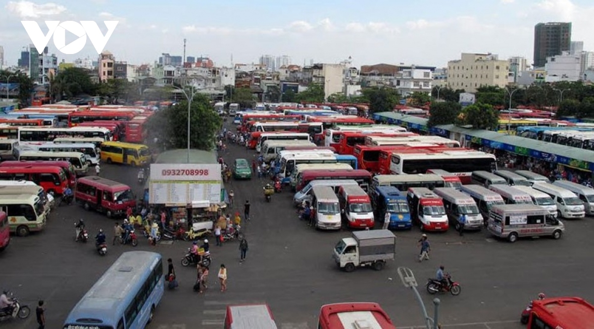 ve may bay tang cao, cac ben xe o ha noi du kien tang 350 cong suat hinh anh 2