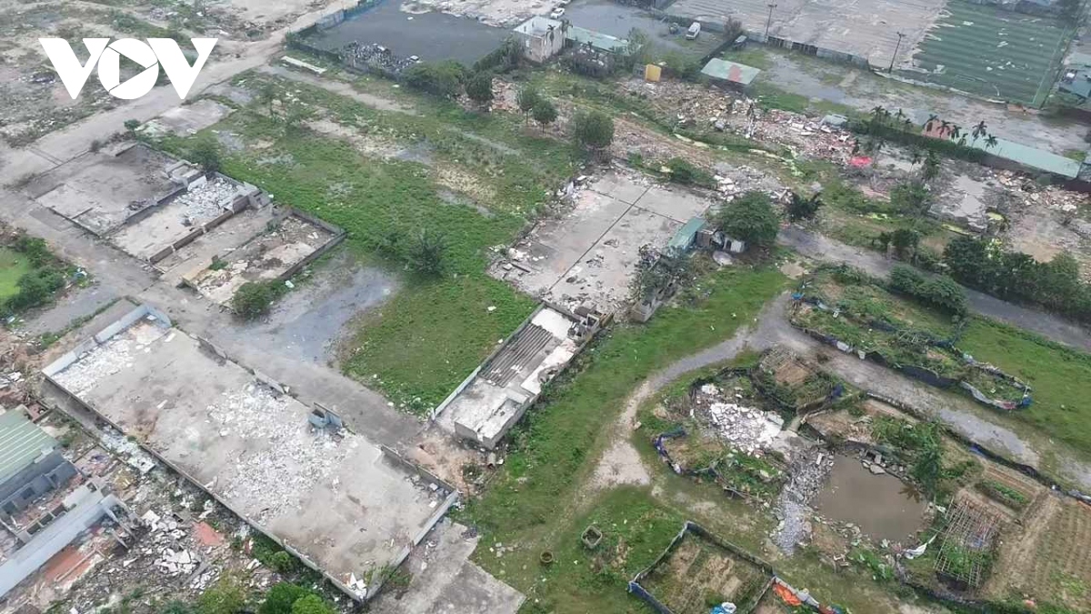 khung canh hoang tan ben trong du an cong vien the thao cay xanh ha Dong hinh anh 7