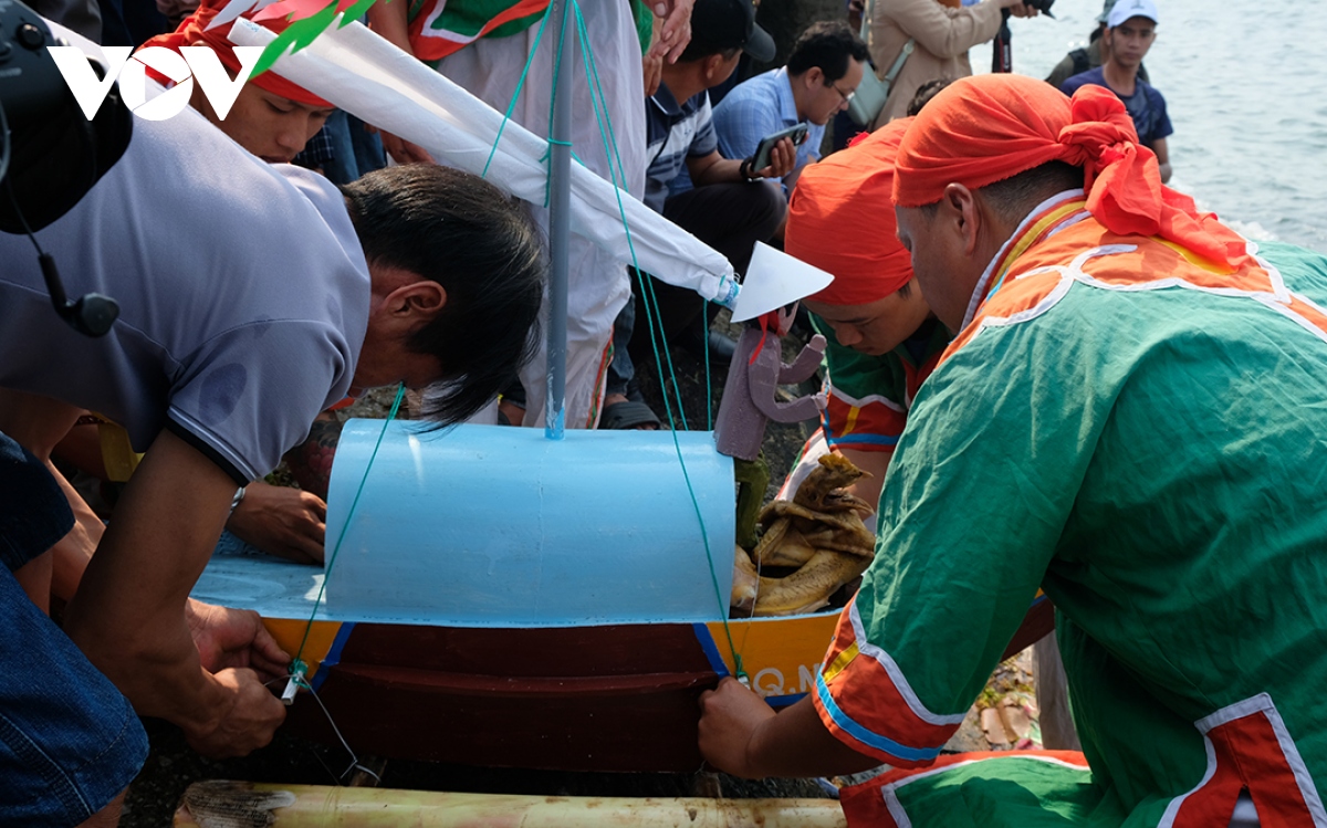 le khao le the linh hoang sa - ket noi lich su, hien tai va tuong lai hinh anh 6