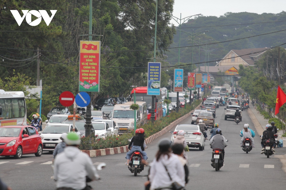 du khach do ve Da lat tranh nong dip 30 4 1 5 hinh anh 5