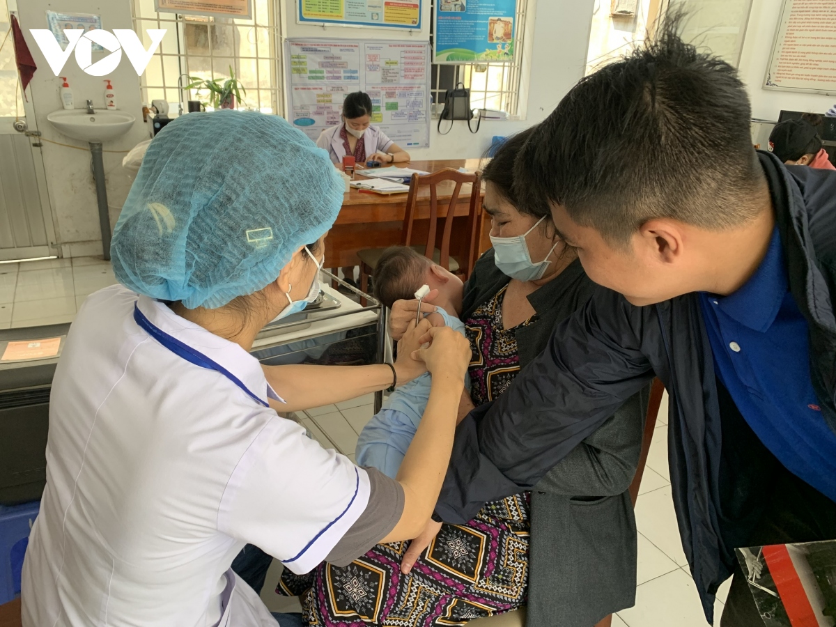 TP.HCM phân bổ 13.000 liều vaccine 5 trong 1 để tiêm cho trẻ