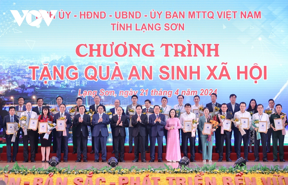 thu tuong du hoi nghi cong bo quy hoach va xuc tien dau tu tinh lang son hinh anh 8