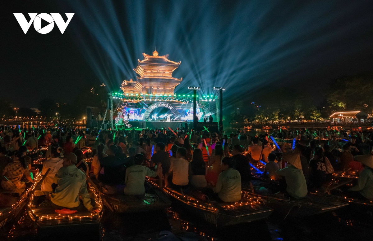 Đưa công nghiệp văn hóa thành "đòn bẩy" cho du lịch Ninh Bình