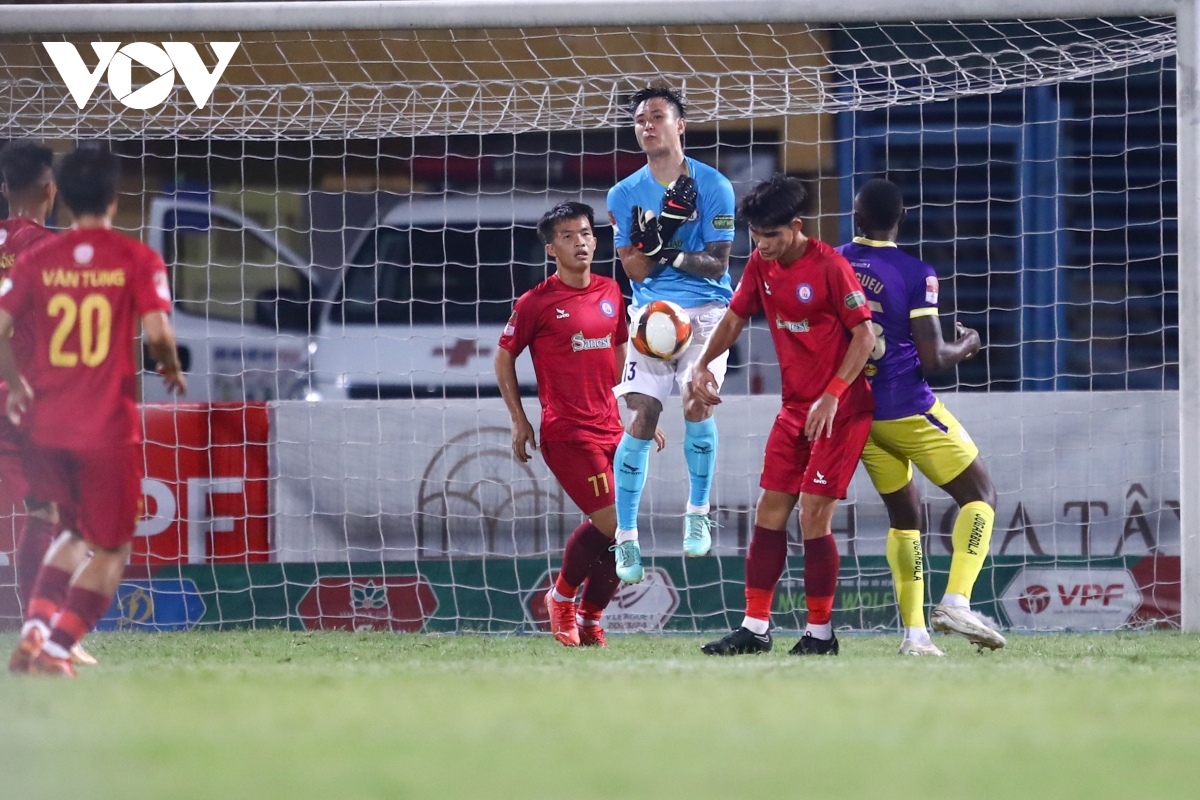 dan sao Dt viet nam toa sang, ha noi fc loi nguoc dong thang dam khanh hoa hinh anh 6