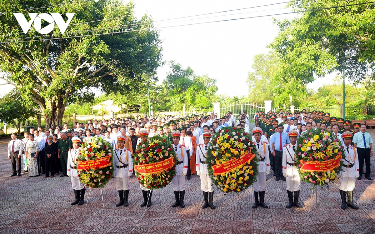 bac lieu, hau giang ky niem 134 nam ngay sinh chu tich ho chi minh hinh anh 1