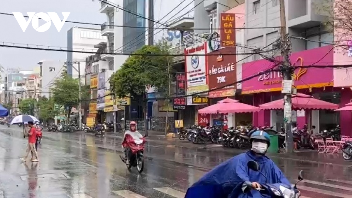 mua lon nhat tu dau nam, nhieu tuyen duong o tp.hcm ngap nang hinh anh 2