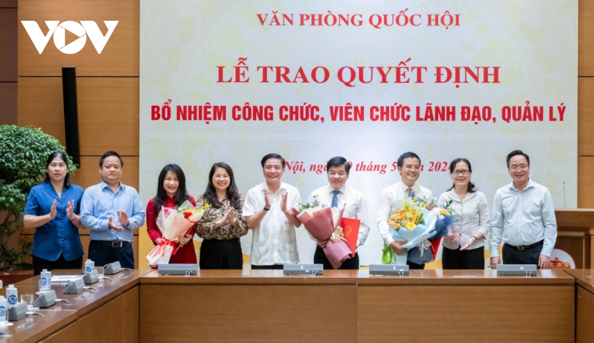 Bổ nhiệm Phó TGĐ Truyền hình Quốc hội, Phó TBT Báo Đại biểu Nhân dân