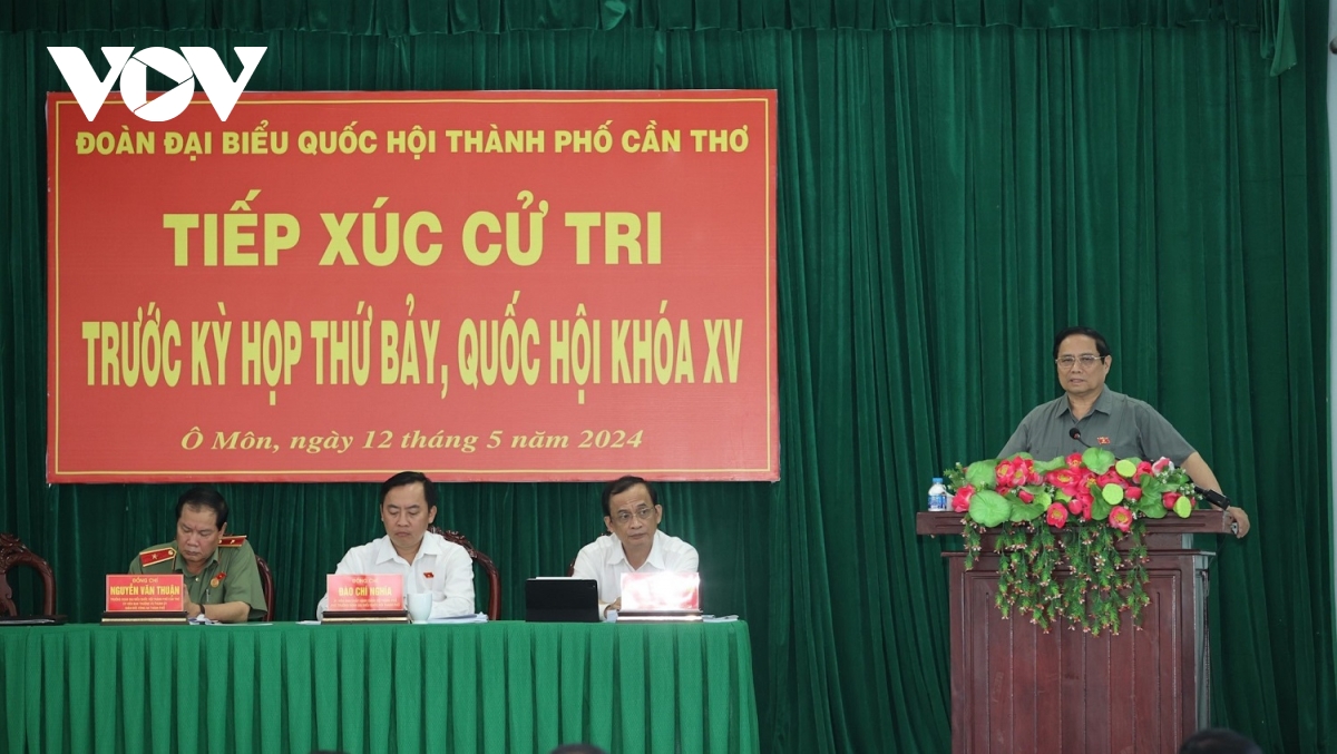 Thủ tướng Phạm Minh Chính tiếp xúc cử tri Thành phố Cần Thơ trước kỳ họp thứ 7