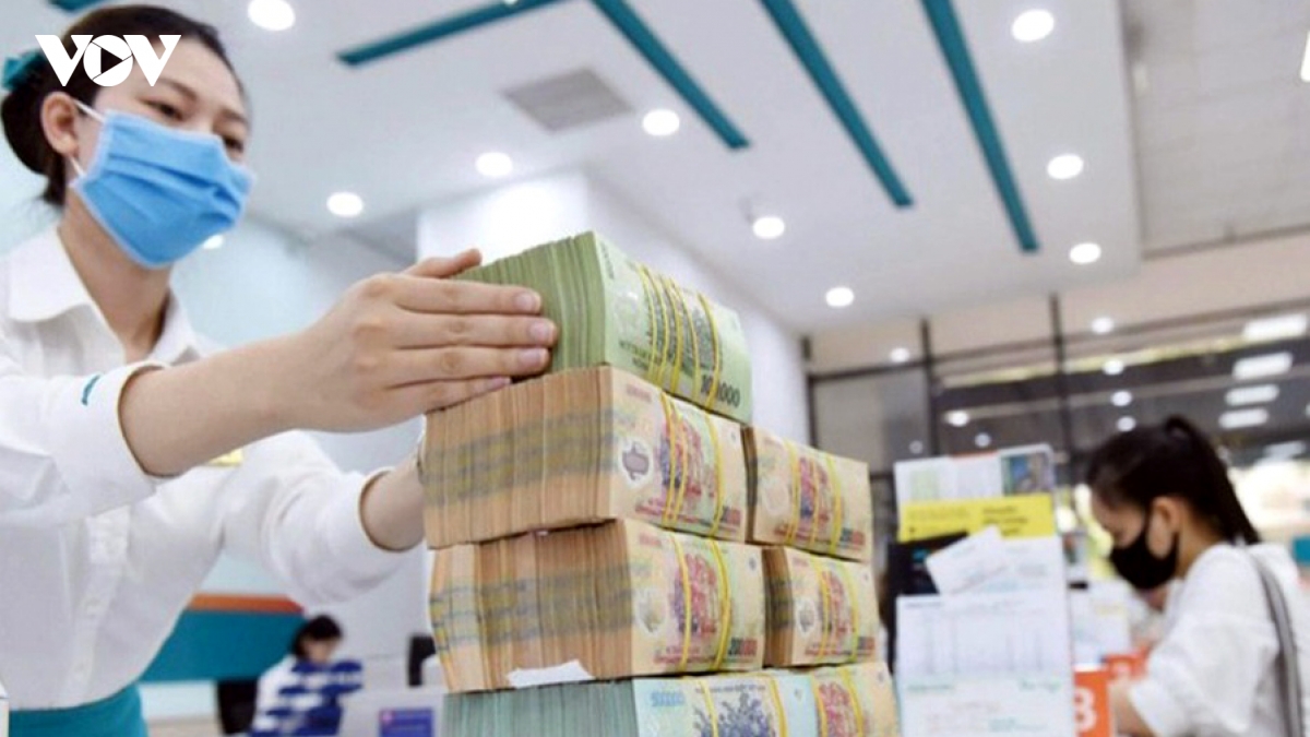 lai suat giam dien rong doanh nghiep va nguoi dan mong doi gi hinh anh 1