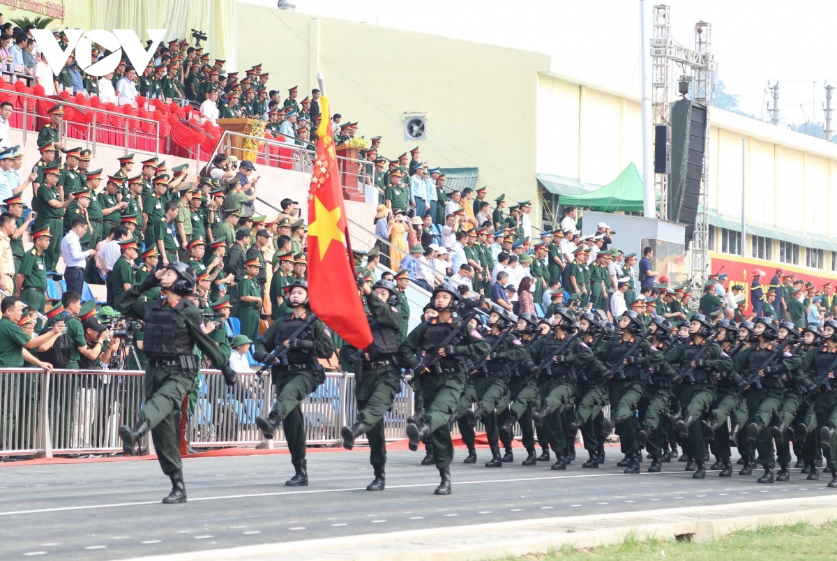 cac khoi dieu binh, dieu hanh cua luc luong cong an thu hut nguoi dan Dien bien hinh anh 1