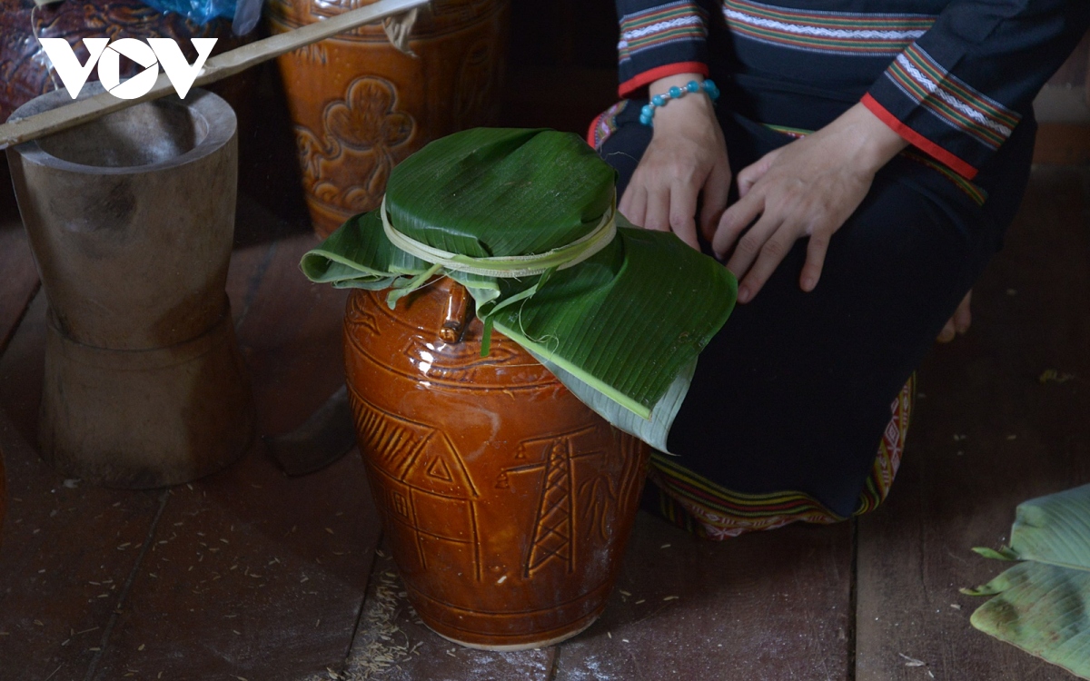 can canh quy trinh lam ruou can tai buon ma thuot, Dak lak hinh anh 11