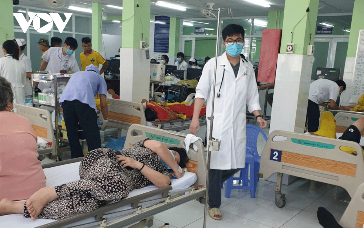 Bình Dương cam kết đủ thuốc, vật tư y tế cho cơ sở y tế công lập