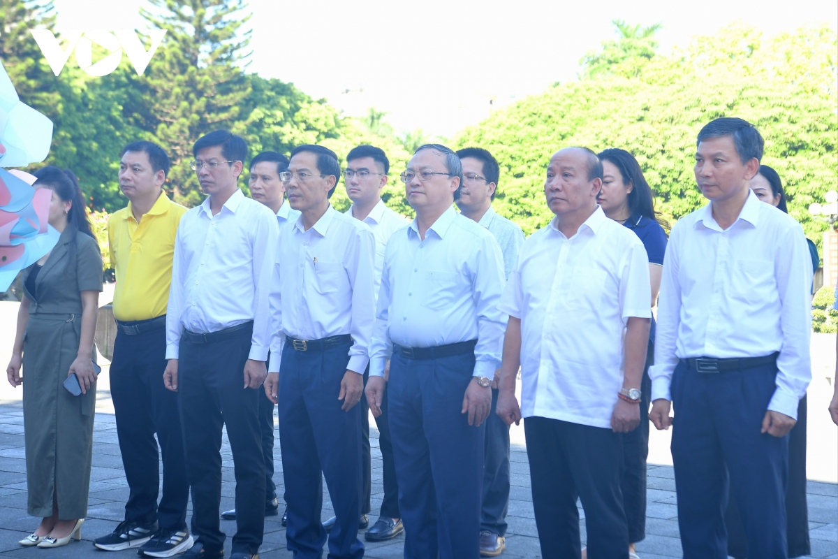 lanh dao vov dang huong tuong niem bac ho tai thanh hoa hinh anh 12