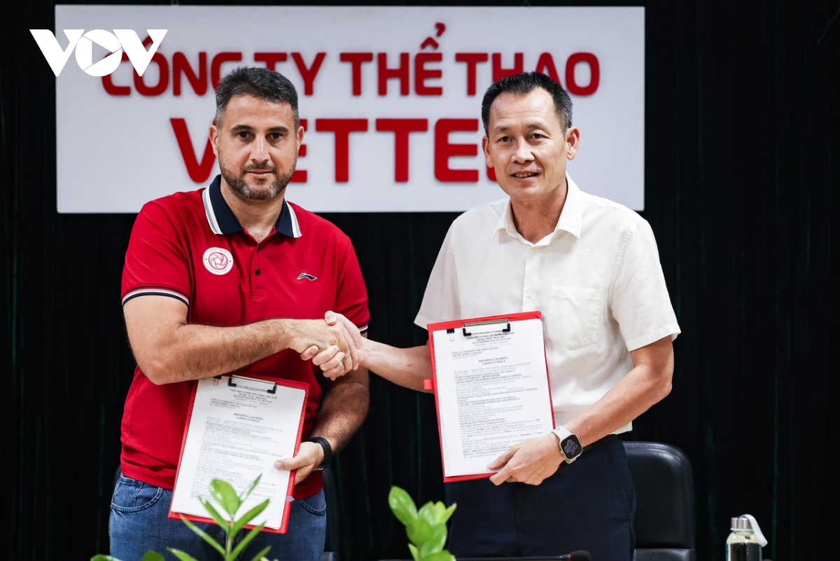 the cong viettel bo sung 3 nhan to khung truoc mua giai v-league 2024 2025 hinh anh 3