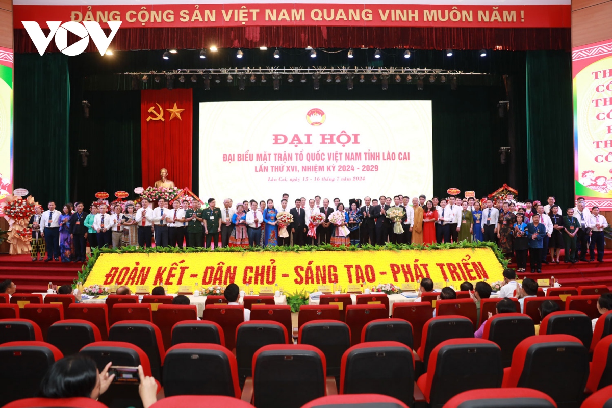 Ong ly van hai giu chuc chu tich Uy ban mttq viet nam tinh lao cai hinh anh 1